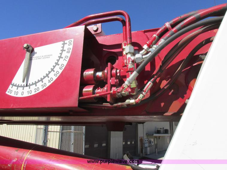 image for item K2213 2005 GMC C8500 digger derrick truck