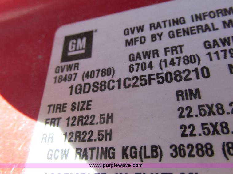 image for item K2213 2005 GMC C8500 digger derrick truck