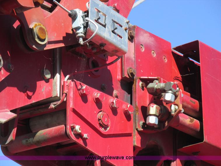 image for item K2213 2005 GMC C8500 digger derrick truck