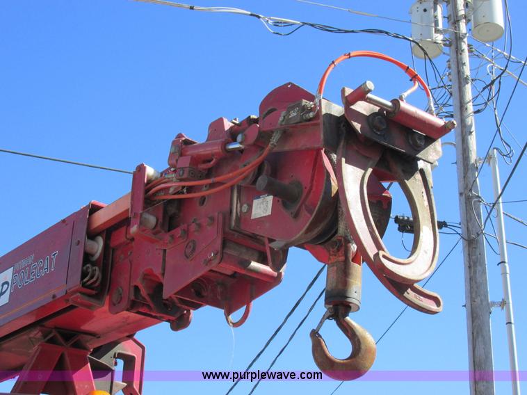 image for item K2213 2005 GMC C8500 digger derrick truck