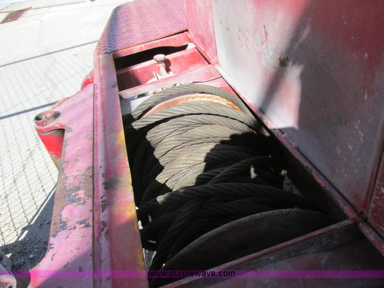 image for item K2213 2005 GMC C8500 digger derrick truck