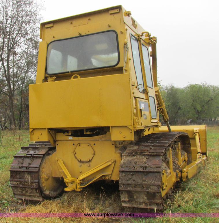 image for item K2227 Caterpillar D6D dozer