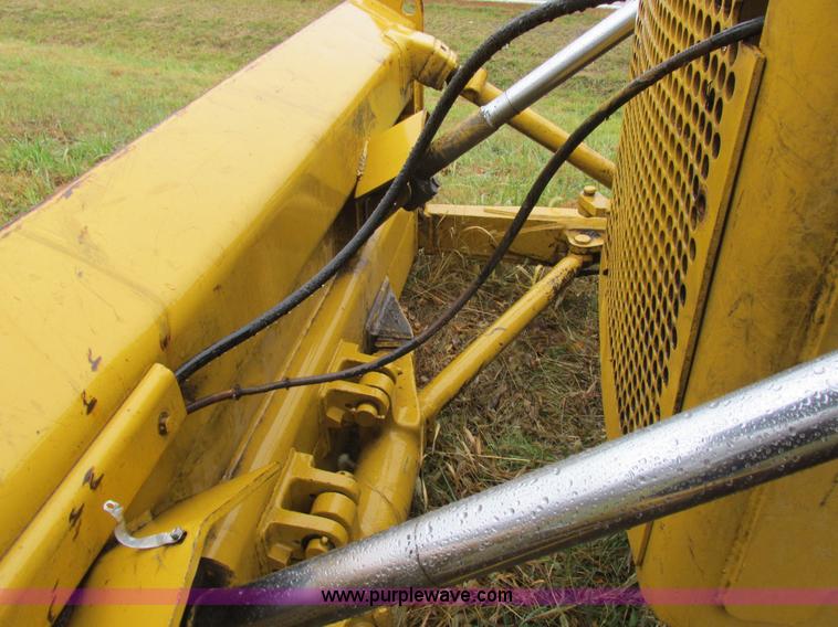 image for item K2227 Caterpillar D6D dozer