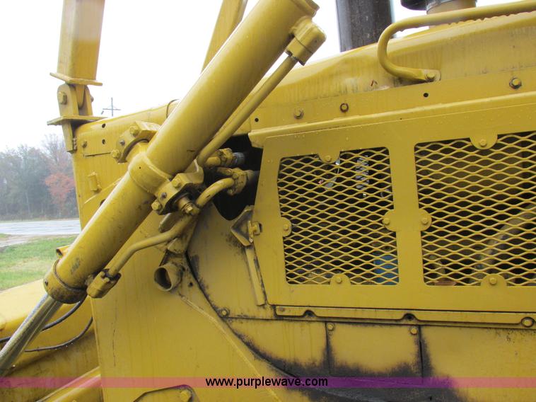 image for item K2227 Caterpillar D6D dozer