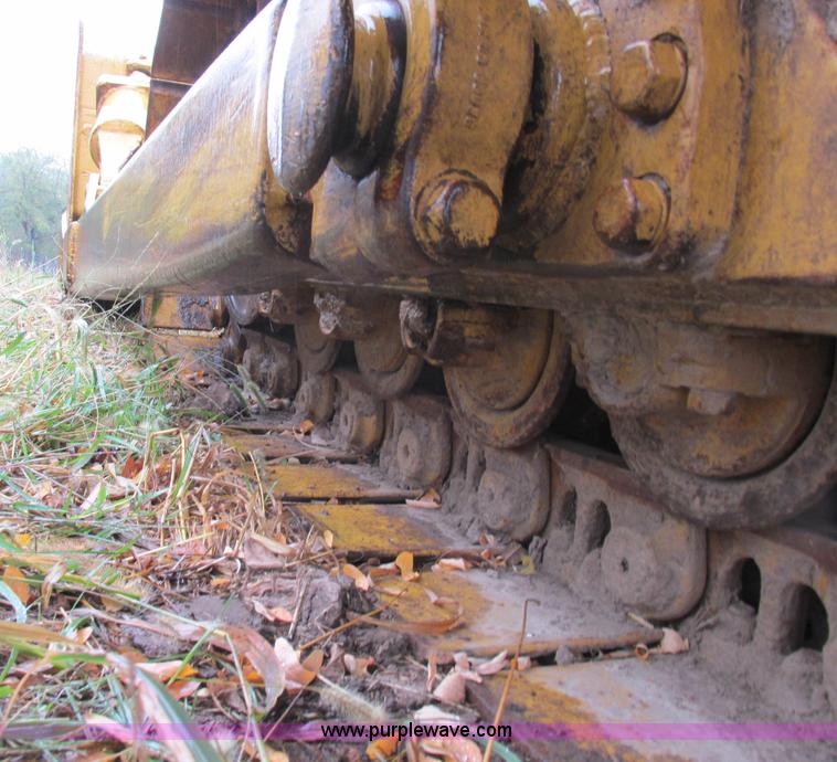 image for item K2227 Caterpillar D6D dozer