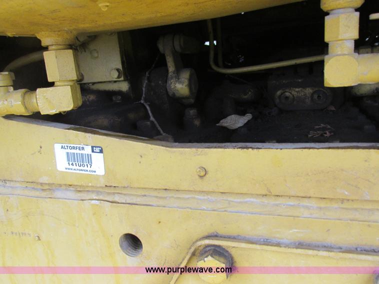 image for item K2227 Caterpillar D6D dozer
