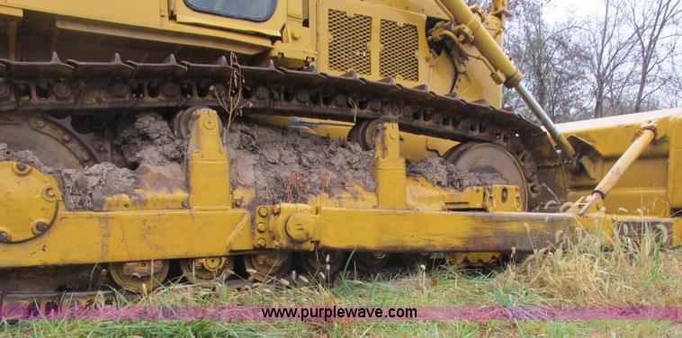 image for item K2227 Caterpillar D6D dozer