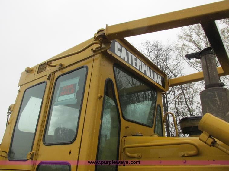 image for item K2227 Caterpillar D6D dozer