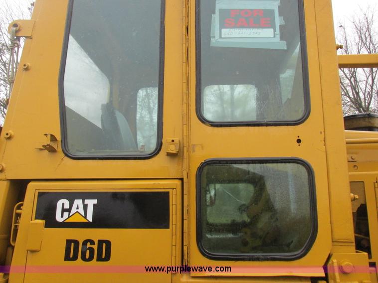image for item K2227 Caterpillar D6D dozer