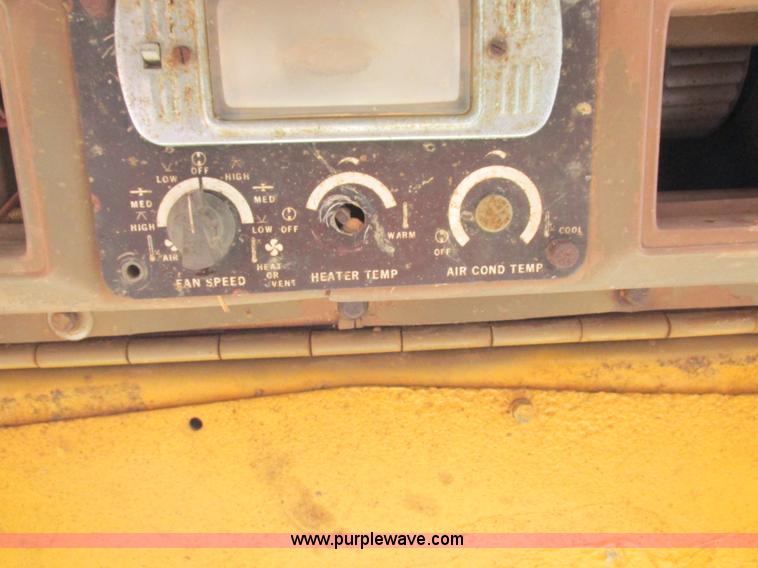 image for item K2227 Caterpillar D6D dozer