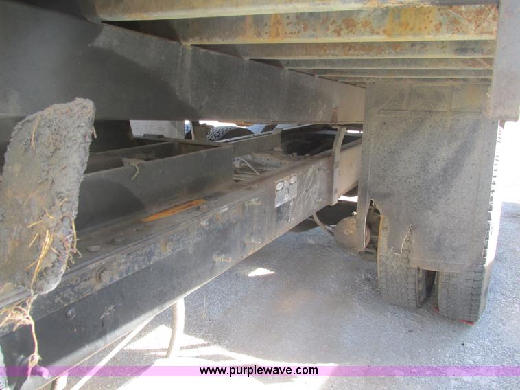 image for item K5191 2005 Mack CV713 dump truck