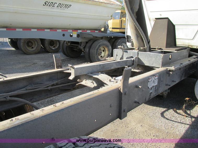 image for item K5191 2005 Mack CV713 dump truck