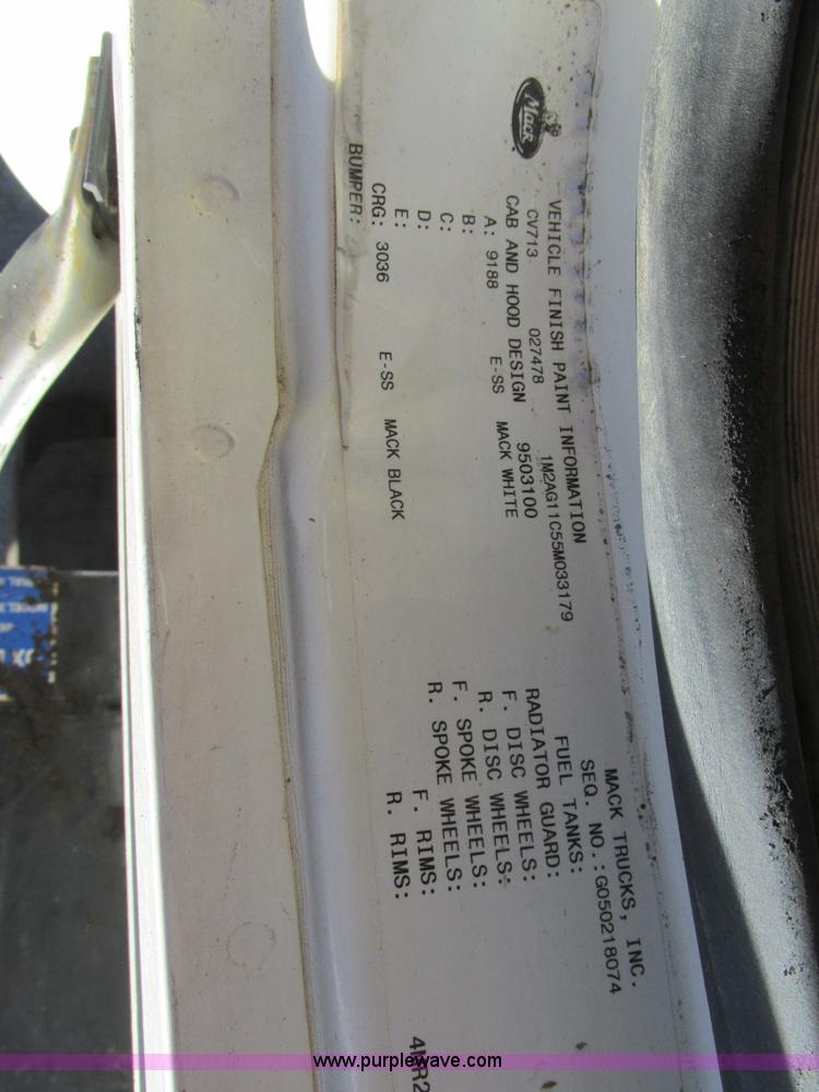 image for item K5191 2005 Mack CV713 dump truck