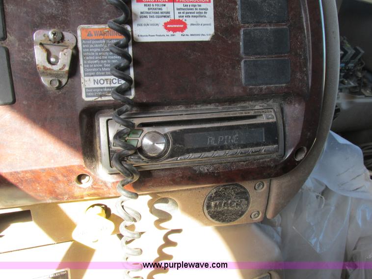 image for item K5191 2005 Mack CV713 dump truck