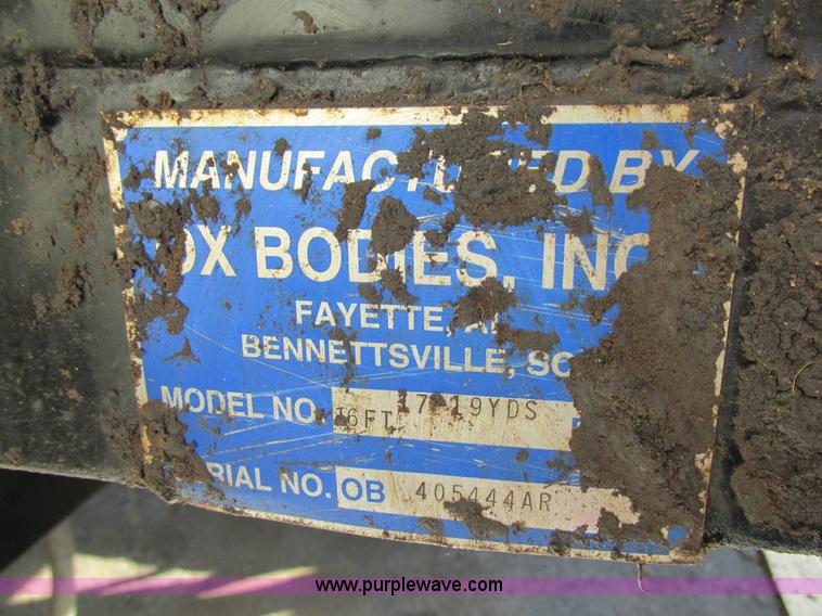 image for item K5191 2005 Mack CV713 dump truck