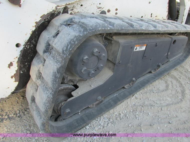 image for item K5195 2005 Bobcat T180 skid steer