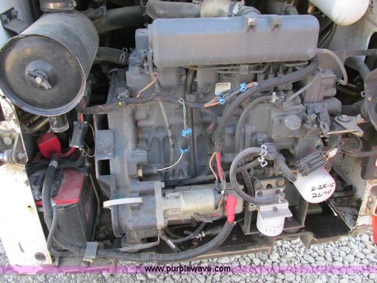 image for item K5195 2005 Bobcat T180 skid steer