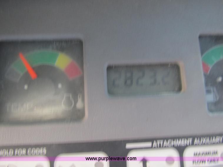 image for item K5195 2005 Bobcat T180 skid steer