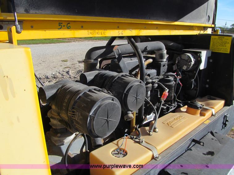 image for item K6387 2001 Atlas Copco XAS 96 air compressor