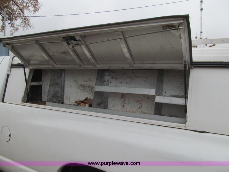 image for item K6397 2005 Dodge Ram 1500 pickup truck