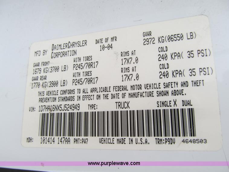 image for item K6397 2005 Dodge Ram 1500 pickup truck