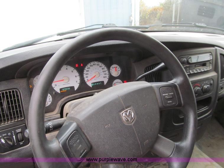 image for item K6397 2005 Dodge Ram 1500 pickup truck