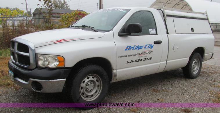 image for item K6397 2005 Dodge Ram 1500 pickup truck