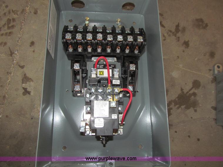 image for item K6402 (3) circuit disconnect boxes