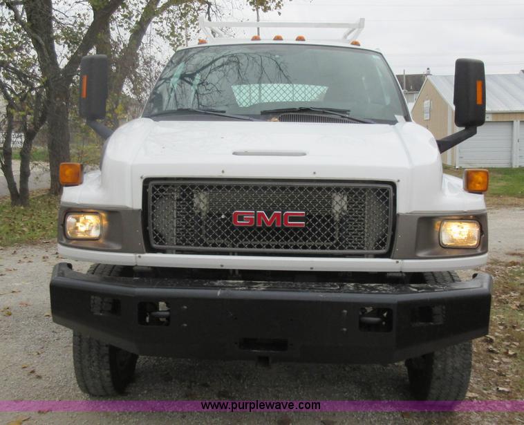 image for item K7531 2009 GMC C5500 service truck