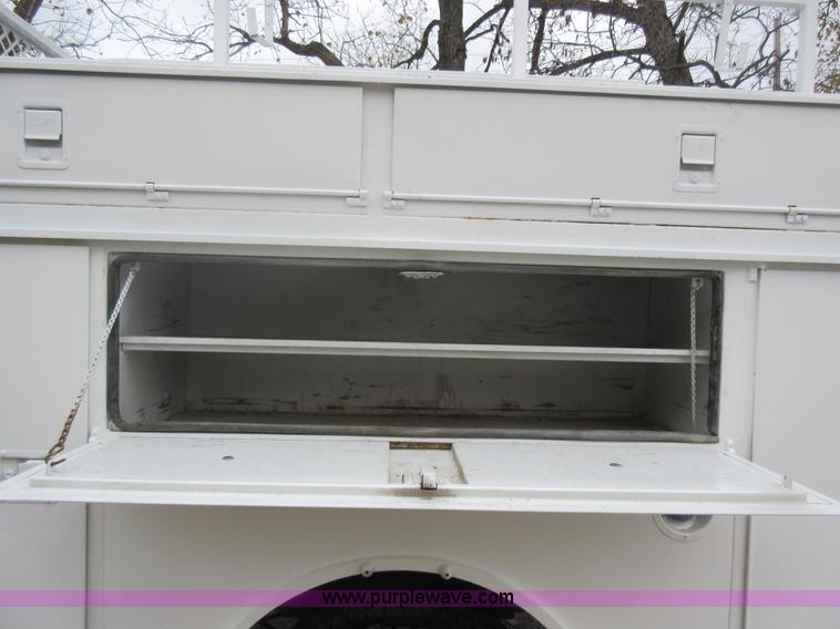 image for item K7531 2009 GMC C5500 service truck