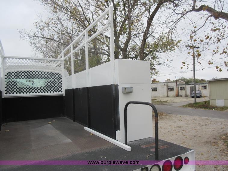 image for item K7531 2009 GMC C5500 service truck