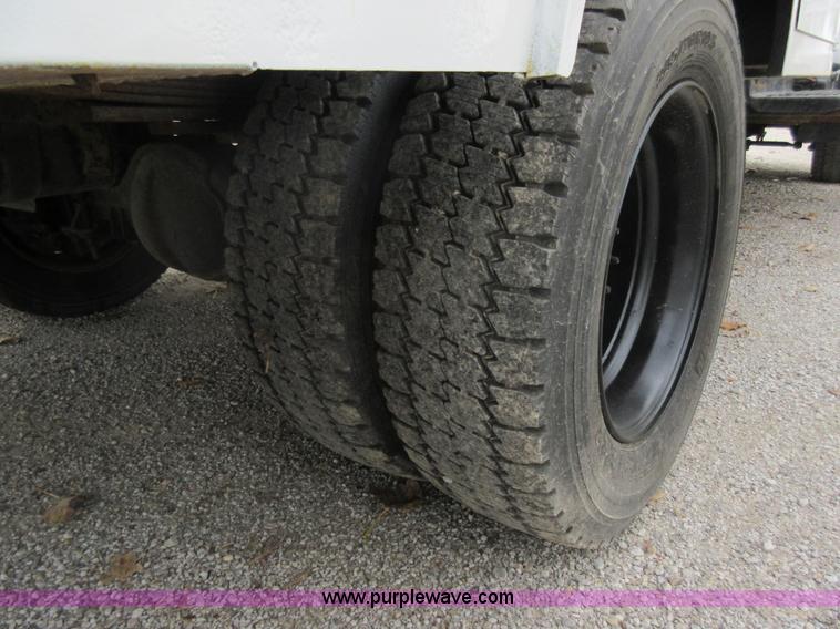 image for item K7531 2009 GMC C5500 service truck