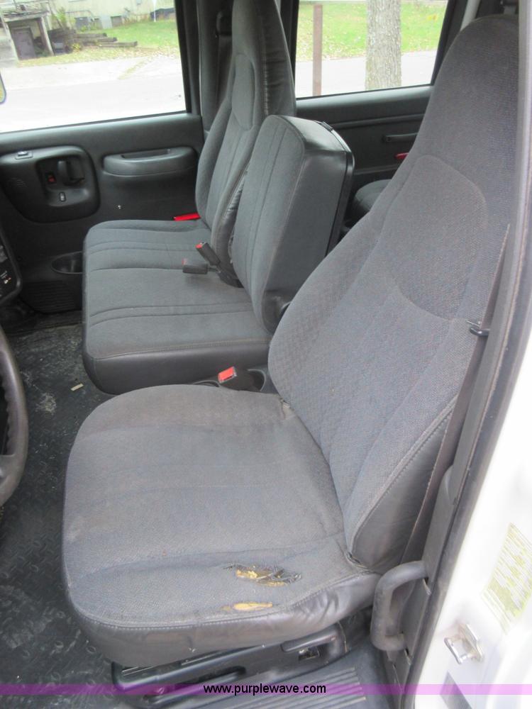 image for item K7531 2009 GMC C5500 service truck