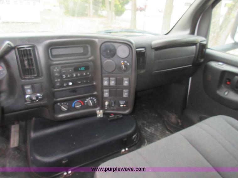 image for item K7531 2009 GMC C5500 service truck