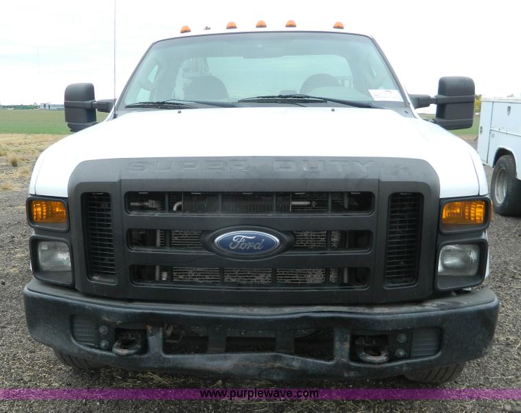 image for item K8226 2008 Ford F350 Super Duty service truck