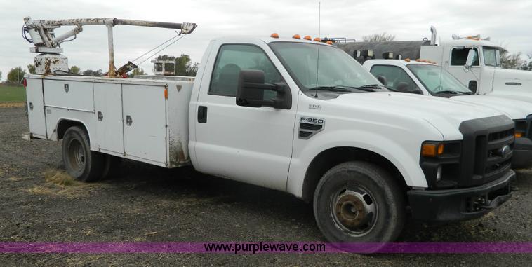 image for item K8226 2008 Ford F350 Super Duty service truck