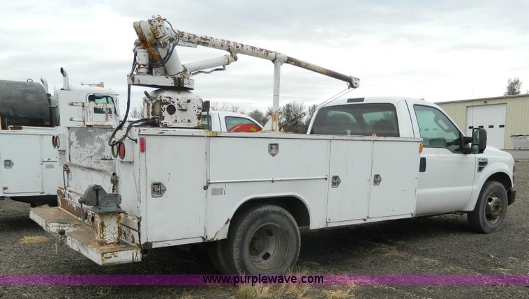 image for item K8226 2008 Ford F350 Super Duty service truck