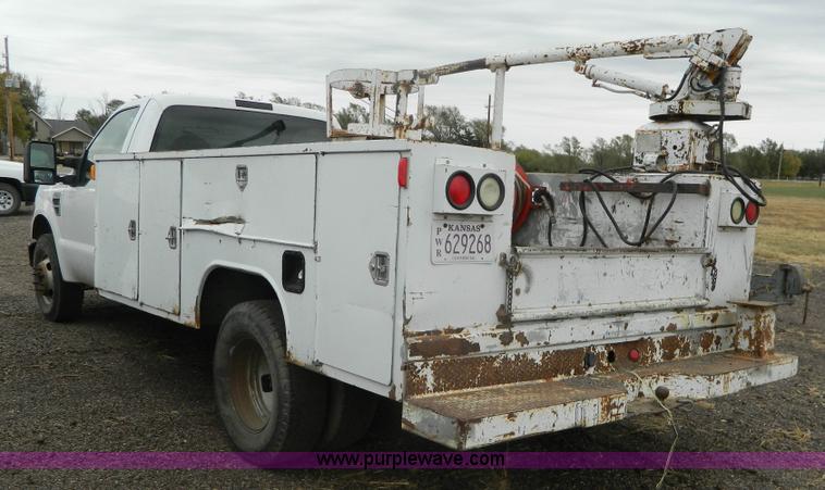 image for item K8226 2008 Ford F350 Super Duty service truck