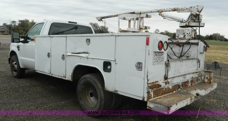 image for item K8226 2008 Ford F350 Super Duty service truck