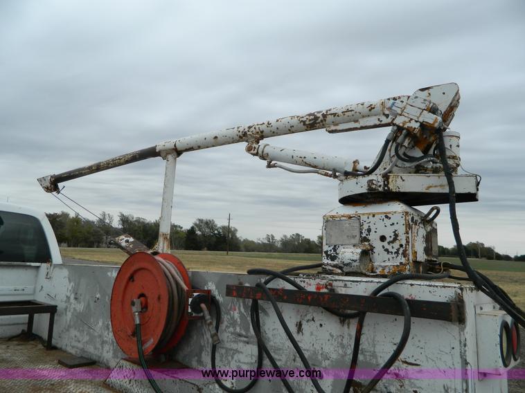 image for item K8226 2008 Ford F350 Super Duty service truck