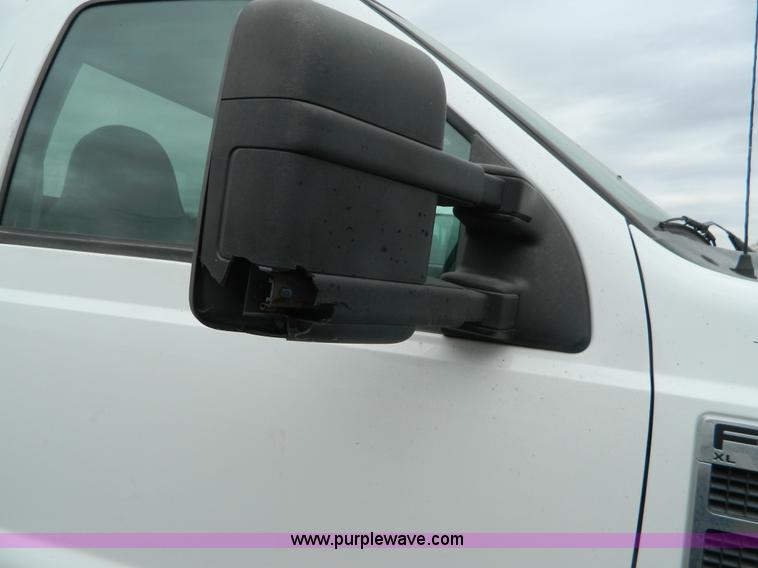 image for item K8226 2008 Ford F350 Super Duty service truck