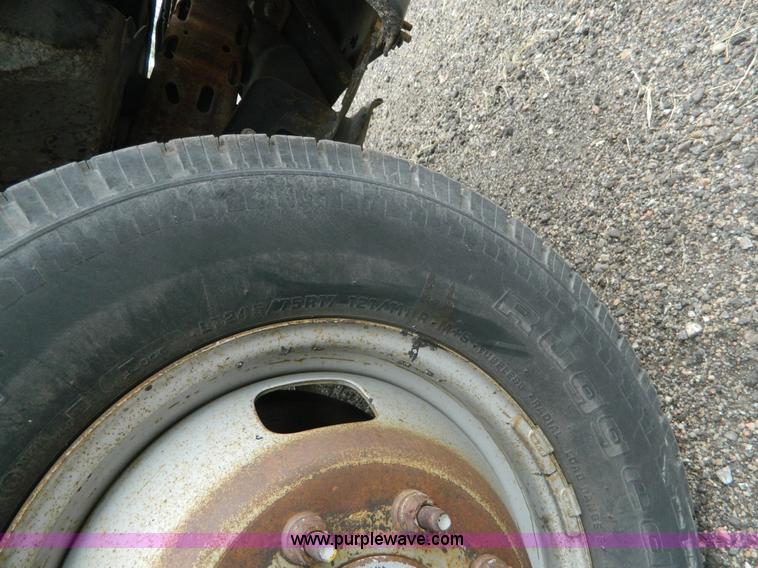 image for item K8227 2006 Ford F350 Super Duty utility truck