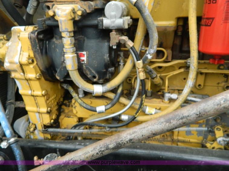 image for item K8228 1989 Freightliner FLD semi truck