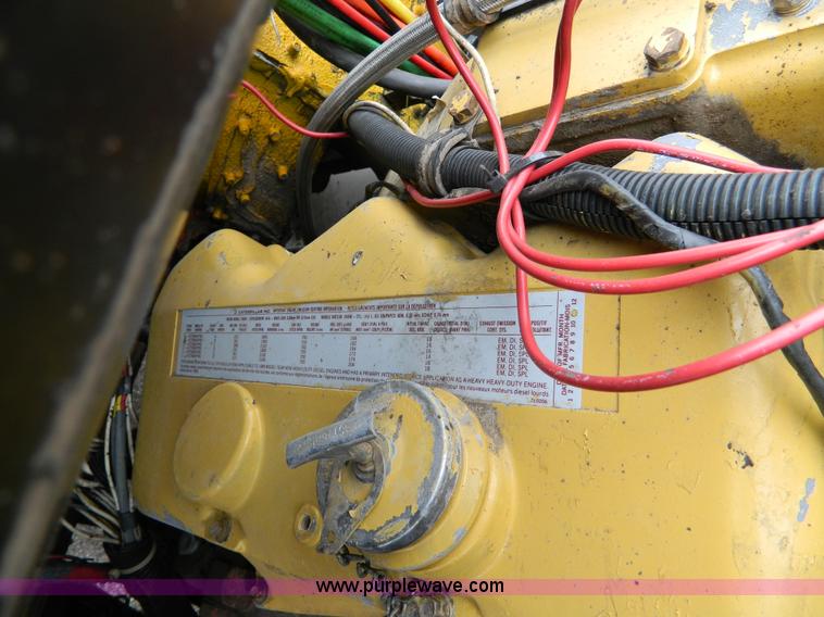 image for item K8228 1989 Freightliner FLD semi truck