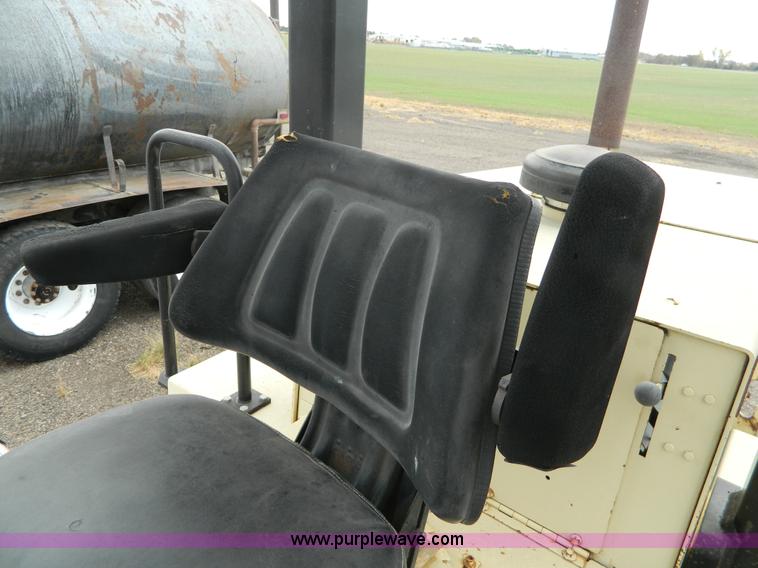 image for item K8229 1989 Ingersoll Rand SD150F single drum vibratory compactor