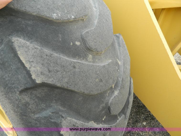 image for item K8230 1985 Komatsu WA450 wheel loader