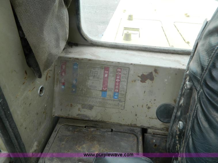 image for item K8230 1985 Komatsu WA450 wheel loader