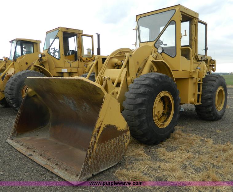 image for item K8232 1979 Caterpillar 950 wheel loader