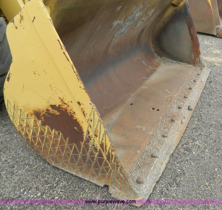 image for item K8232 1979 Caterpillar 950 wheel loader