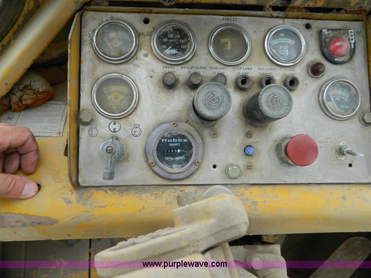 image for item K8232 1979 Caterpillar 950 wheel loader